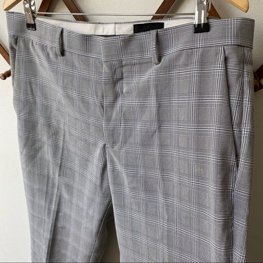 H&M Plaid Slim Fit Pants - Picture 7 of 12